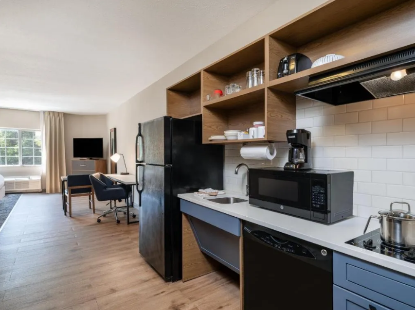 Candlewood Suites, AL