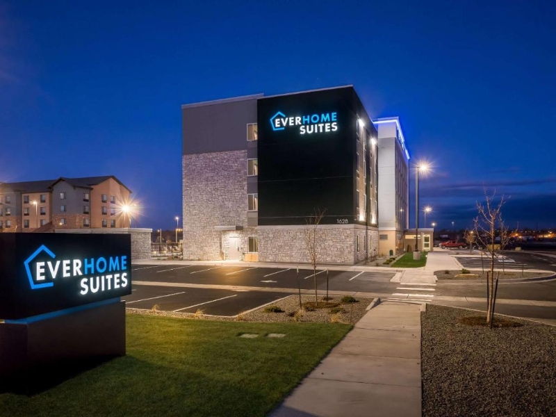 Everhome Suites,WY