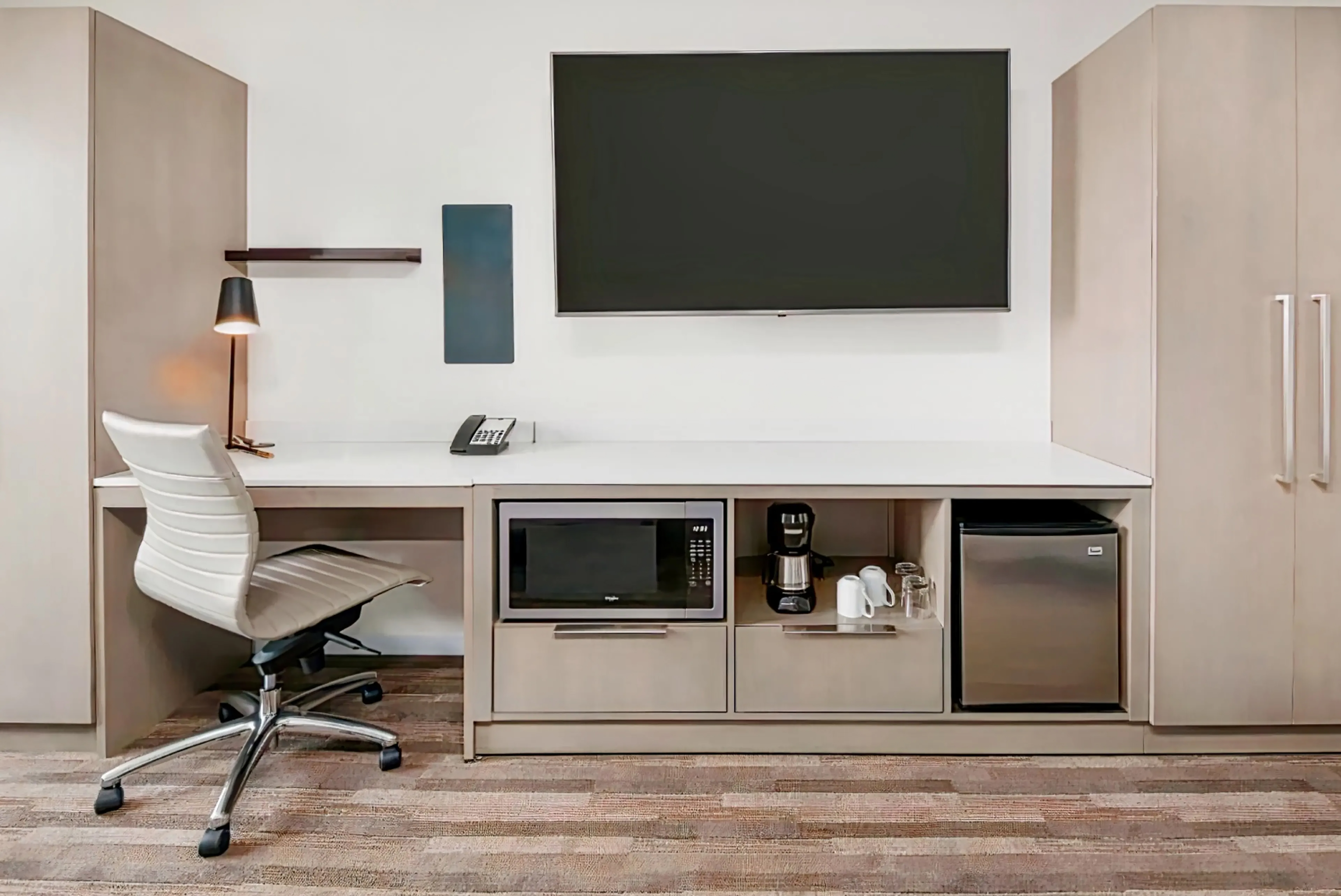 Hyatt House V2.0 Slate